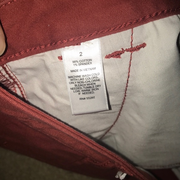 Red Cotton shorts - Picture 3 of 3